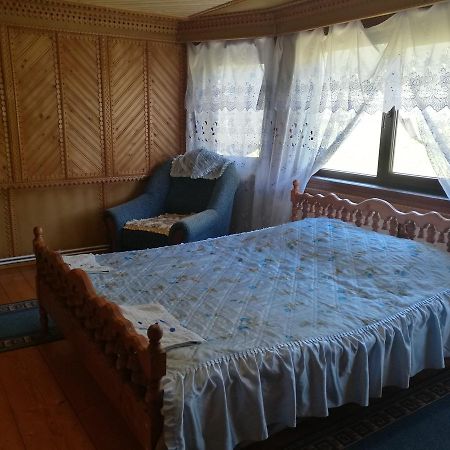 Villa Gutsulska Oselya à Krivopol'ye Extérieur photo