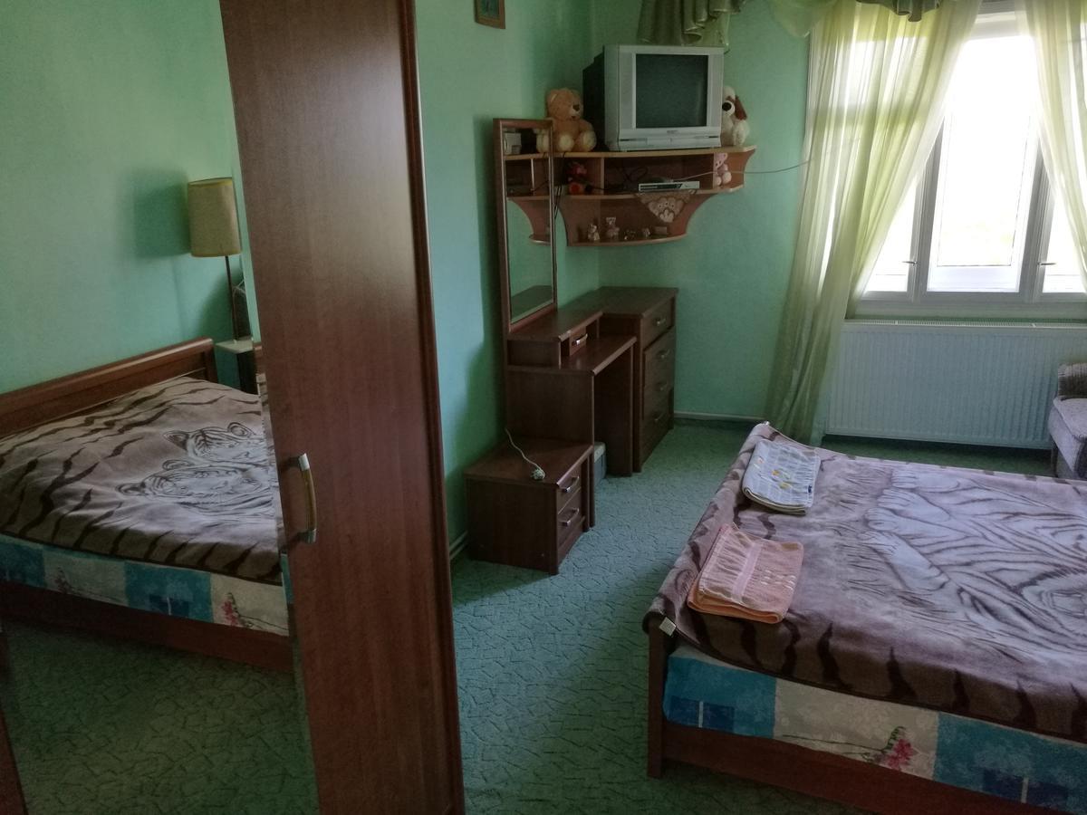 Villa Gutsulska Oselya à Krivopol'ye Extérieur photo