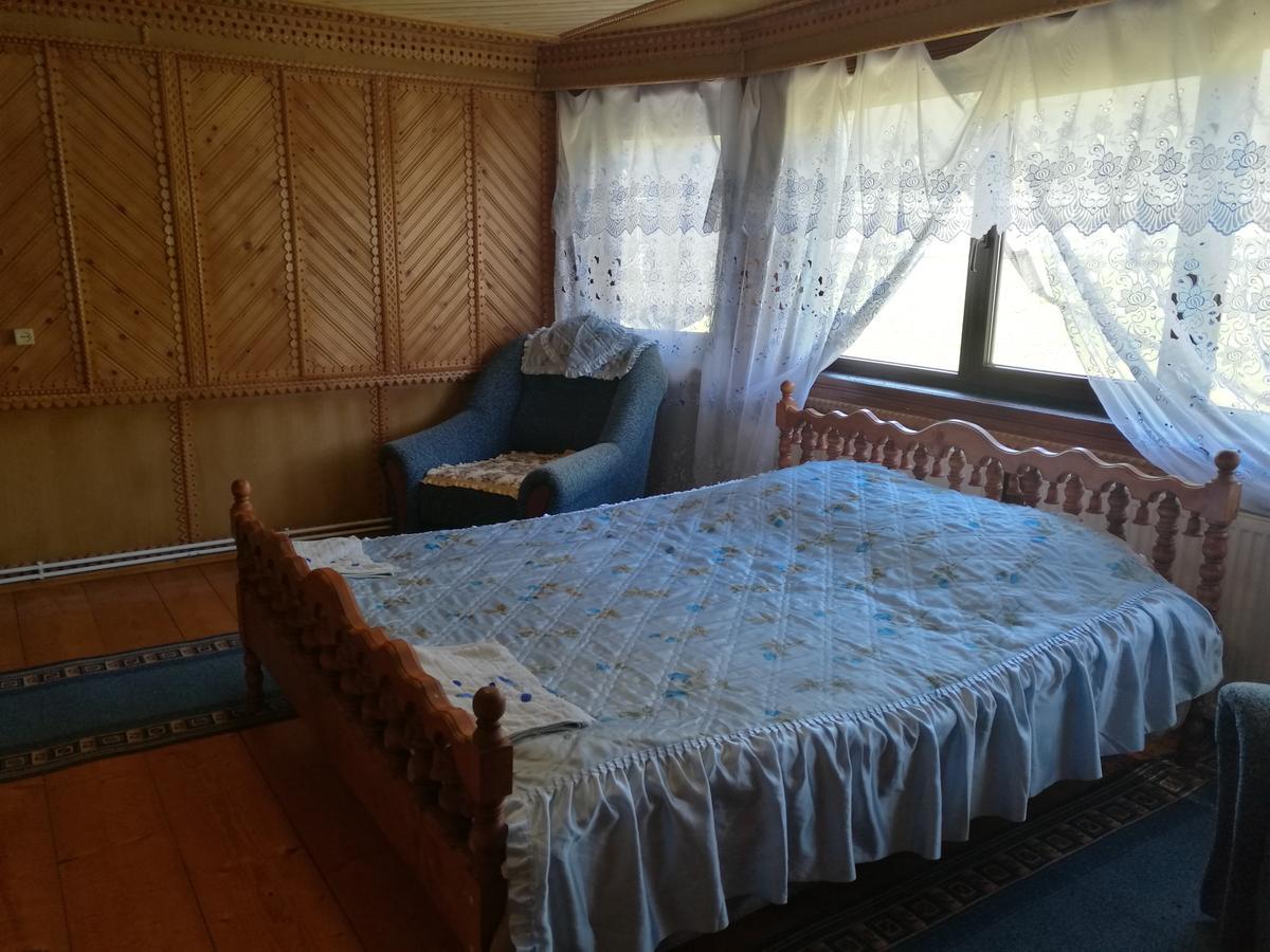 Villa Gutsulska Oselya à Krivopol'ye Extérieur photo